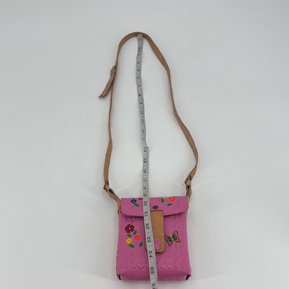Vintage Artisan Artsy Tooled Leather Floral Butterfly Made In Mexico Crossbody - Picture 11 of 14